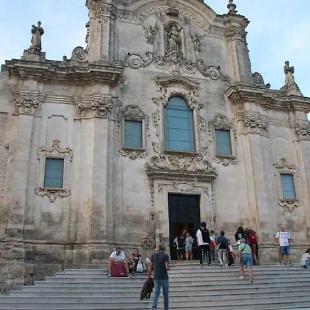Casa Dangi